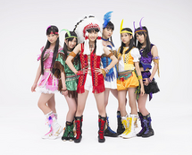 Momoclo Pinky Jones Promo