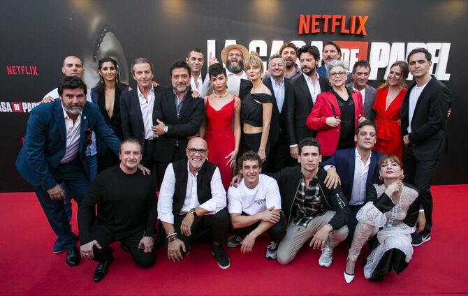 Cast & Crew