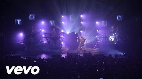 Tove Lo - Moments (Live At Terminal 5, NYC 2015)