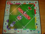 Monopoly NFL 1998 31-team Edition board 03