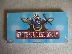 GREATFUL DEAD：モノポリー (ボードゲーム) Amazon.com: Dead-opoly Game : Toys & Games