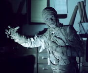 Mummy Binford 02