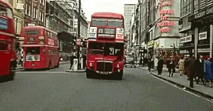 London ghost bus.gif (1.6 MB)