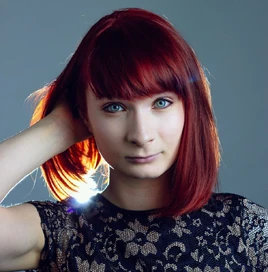 Holly Drummond Profile