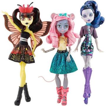 Moth monster high doll sales