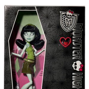 monster high voodoo doll