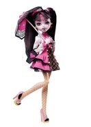 DraculauraSOdoll