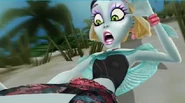 Lagoona, close to getting injured, in "Escape from Skull Shores".