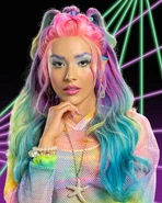 Lagoona's Close Up Poster[8]