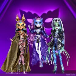 Facebook/2021-2023, Monster High Wiki