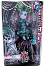 Twyla-Freak-Du-Chic-2