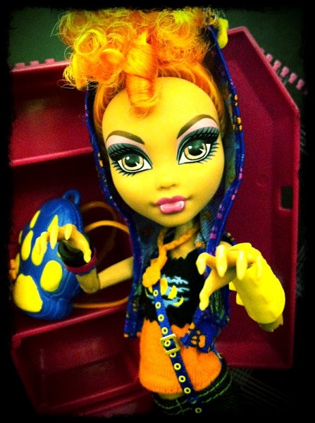 Howleen Wolf (G1)/merchandise | Monster High Wiki | Fandom