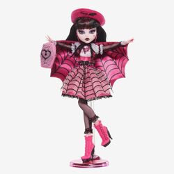 Mattel Creations Monster High Haute Couture Cleo de Nile Doll in Shipper