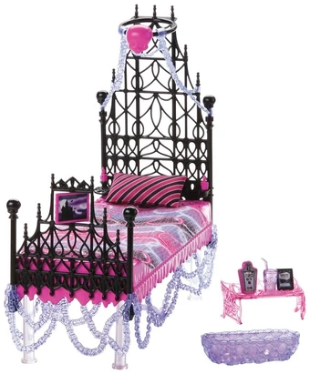 monster high doll playsets