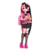 BUDGET Day Out Draculaura