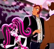 Clawd Wolf along with Draculaura's School's Out fashion outfit.