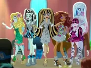 Cleo, Frankie, Clawdeen, Draculaura, Lagoona, and Abbey with their recyclable fashion in Unearthed Day.