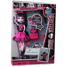 NEW Monster High HOWLIDAY SPECIAL EDITION G1 Draculaura Doll 2022 IN HAND