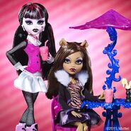 Diorama - Draculaura and Clawdeen