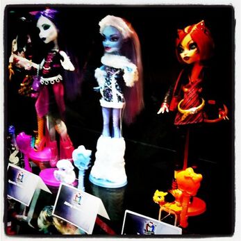 Monster High Dolls, Cleo De Nile e Deuce Gorgon Two-Pack, Bonecas de C