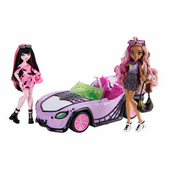 BUDGET Fangtastic Road Trip Clawdeen Wolf and Draculaura