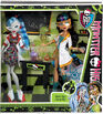 Monster-high-classroom-doll-2-pack-mad-science-lab-partners-cleo-de-nile-ghoulia-yelps-28 39819