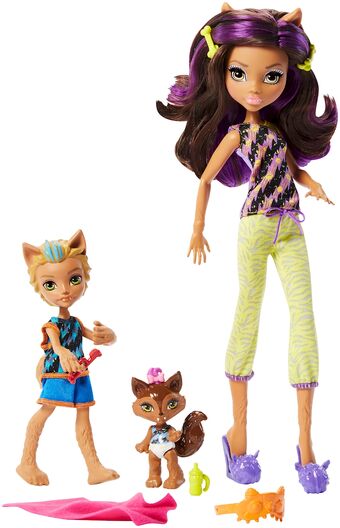 monster high dolls clawdeen