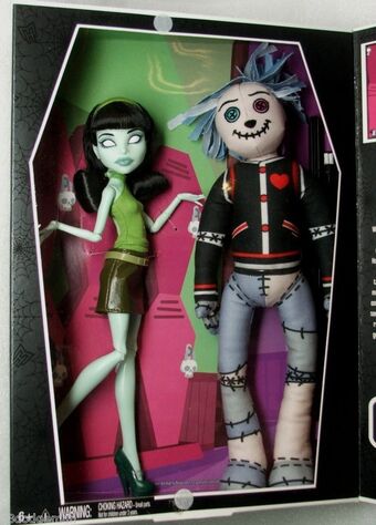 monster high voodoo doll