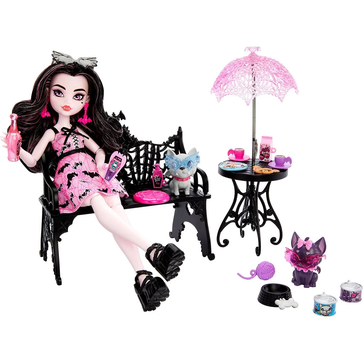 Draculaura, Monster High Wiki