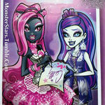 poupeé monster high catty noir