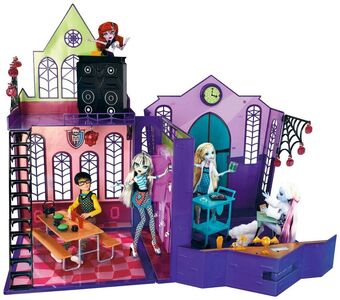 monster high cafe set