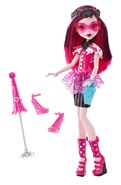 Draculaura Day-To-Night Fashions doll