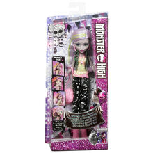 Moanica-D-Kay-Welcome-to-Monster-High-Single-2