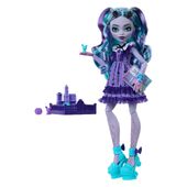 DELUXE Fearbook Twyla Boogeyman