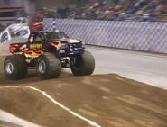 000-0-0-0-0-vlcsnap-2019-05-09-18h41m25s681 (490).png (458 KB)