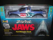 24-RK-2003 Jaws.jpg (449 KB)