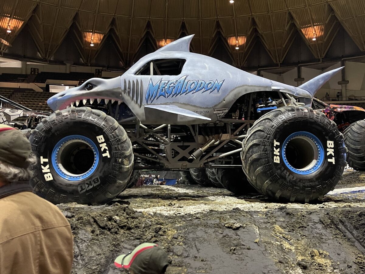 Mega-Wrex (Holman), Monster Trucks Wiki