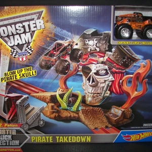monster jam pirate takedown