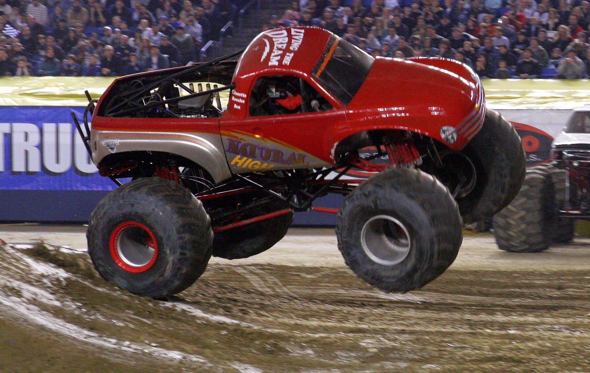 Monster truck show returns to Anaheim – Orange County Register