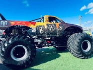 475413923 9092254310891243 7586768757434728320 n.png (1.77 MB) "Flavortown" design, right side.