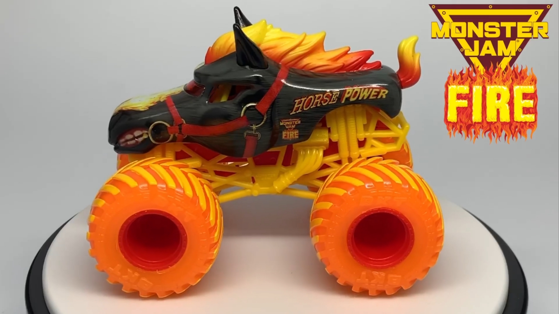 Amazon.com: Monster Jam 2022 Spin Master 1:64 Diecast Truck