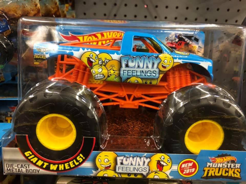 ThunderROARus, Monster Trucks Wiki