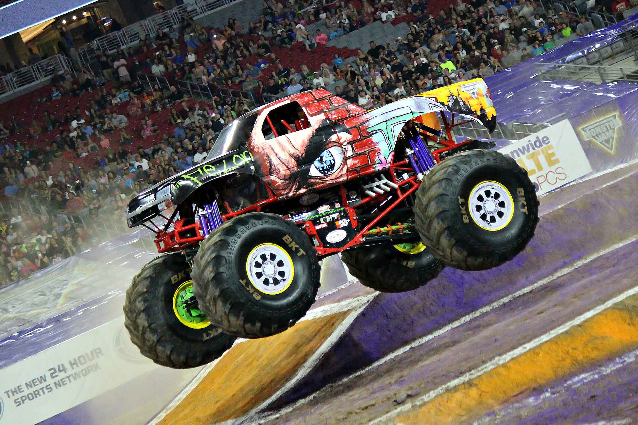 Monster Jam ready to motor into Glendale