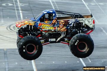 Stone crusher monster truck toy top