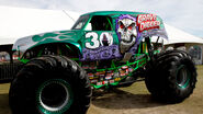 30th Anniversary chrome green body, used in World Finals 13 racing