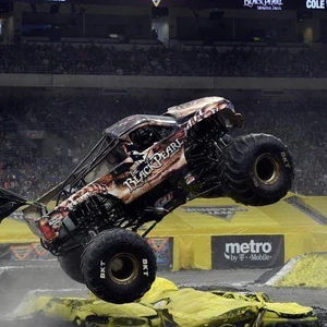 black pearl monster truck toy