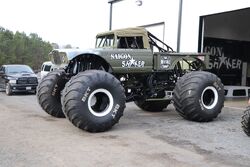 Shaker Monster Jam Truck