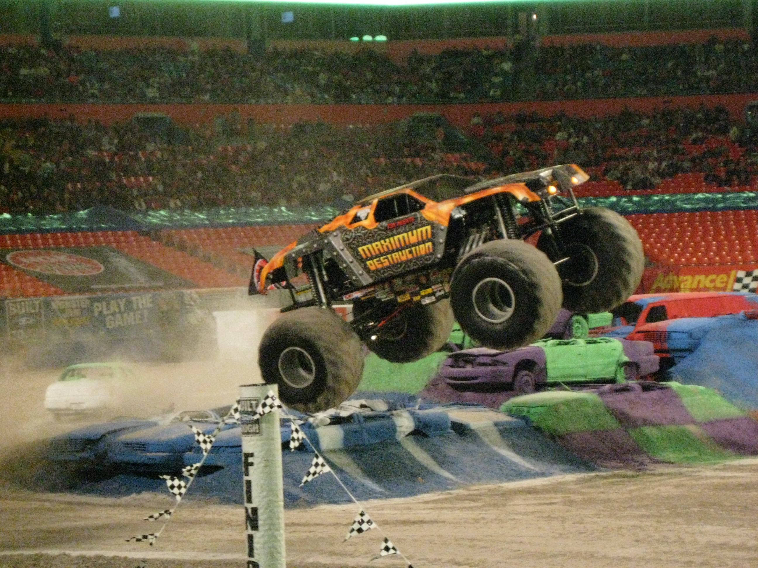 Advance Auto Parts Grinder, Monster Trucks Wiki