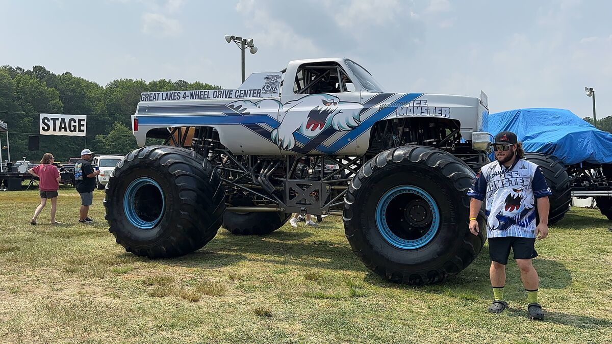 Michigan Ice Monster (Tomfoolery) Monster Trucks Wiki Fandom