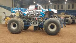 Kamikaze, Monster Trucks Wiki